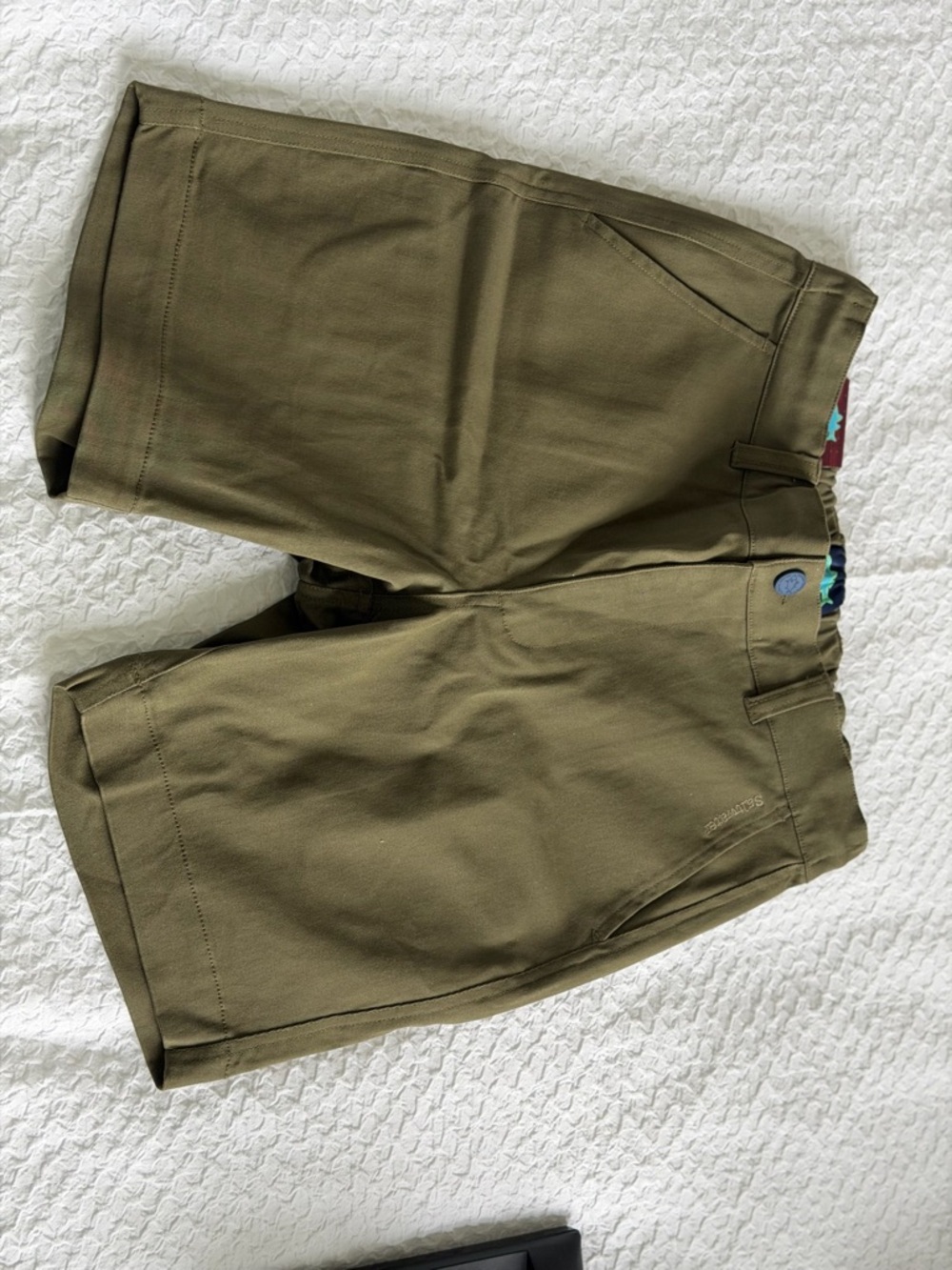 Men's Saltwater Olive Flat-Front Shorts